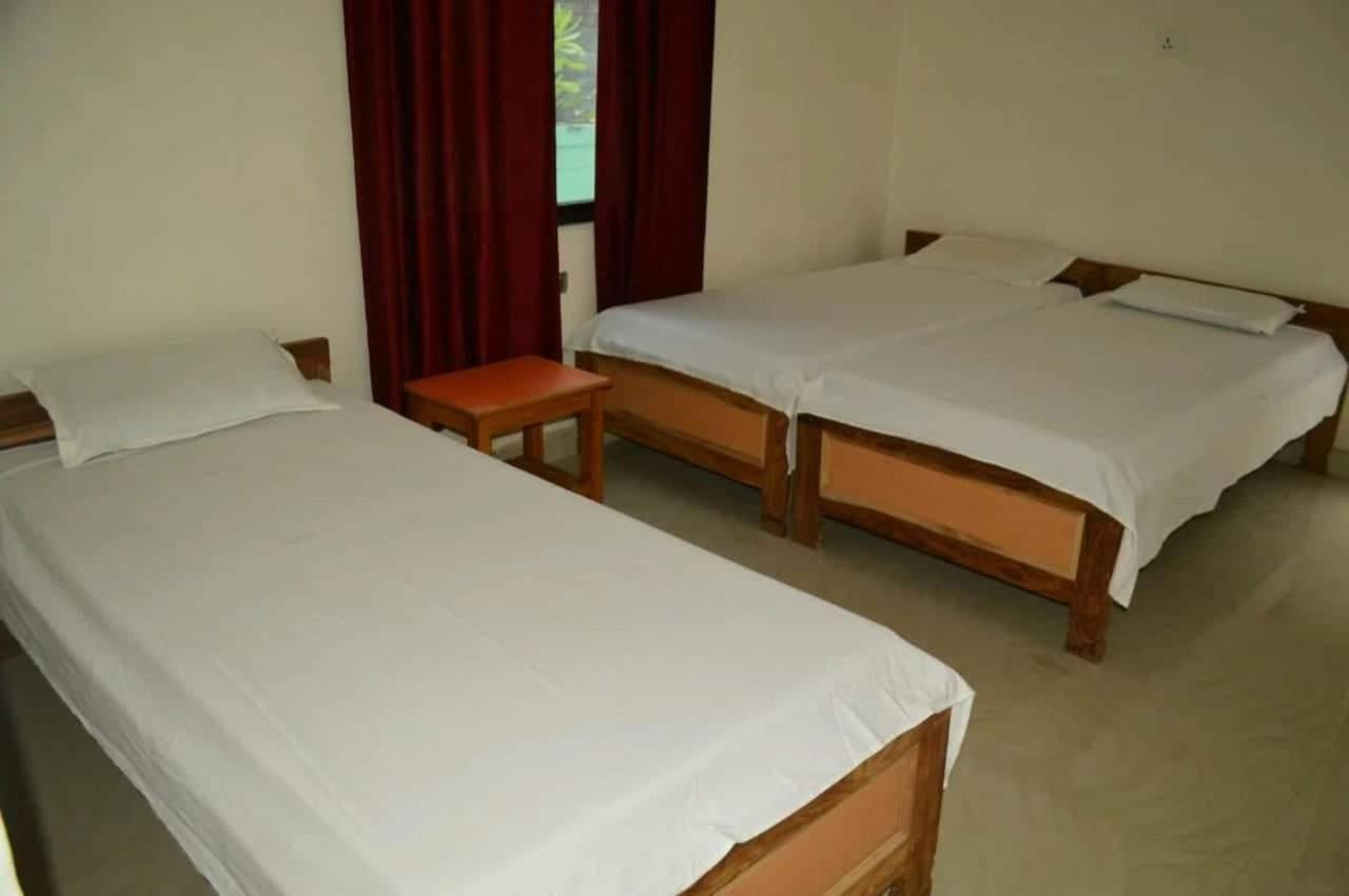 Middle Way Home Stay Bodh Gaya Dış mekan fotoğraf